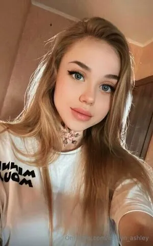 Evelyn Ashley OnlyFans Leaked Free Thumbnail Picture - #DrNpNlalac