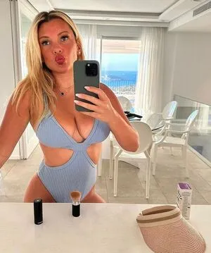 Evelyn Burdecki OnlyFans Leaked Free Thumbnail Picture - #7pDg106R1B