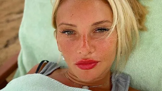 Evelyn Burdecki OnlyFans Leaked Free Thumbnail Picture - #WXH2dWxvnf