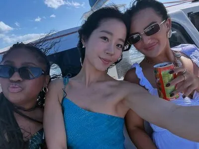 Evelyn Ha OnlyFans Leaked Free Thumbnail Picture - #Dd1tz3OXyL