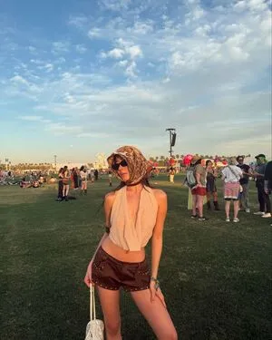 Evelyn Ha OnlyFans Leaked Free Thumbnail Picture - #X8kxW70dQd