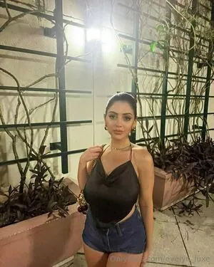 Evelyn Luxe OnlyFans Leaked Free Thumbnail Picture - #3BNApaOqba