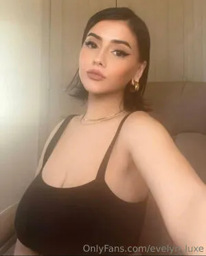Evelyn Luxe OnlyFans Leaked Free Thumbnail Picture - #7VwJlO3g5v
