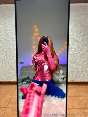 Evelyn Miller OnlyFans Leaked Free Thumbnail Picture - #EvlkICJ5bg