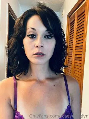 Evelyn Rose OnlyFans Leaked Free Thumbnail Picture - #EgFvKE0EyZ