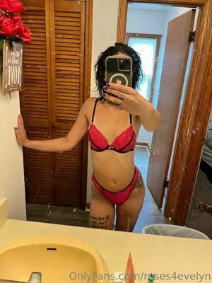 Evelyn Rose OnlyFans Leaked Free Thumbnail Picture - #dkyIPpuDrw
