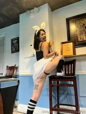 Evelyn Rose OnlyFans Leaked Free Thumbnail Picture - #fcljl5RYki