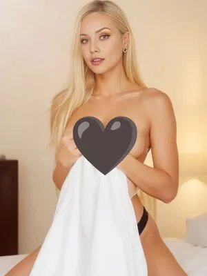 Evelyn Rose OnlyFans Leaked Free Thumbnail Picture - #u8EiMolVGO