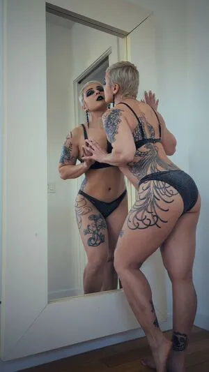 Evelyn Vinyl OnlyFans Leaked Free Thumbnail Picture - #4WT9Eq0kjJ