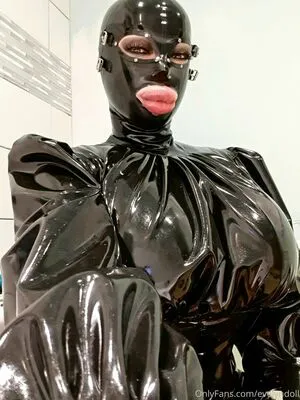 Evelyndoll OnlyFans Leaked Free Thumbnail Picture - #33emTSyNIL