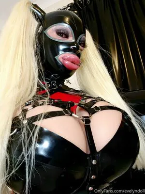 Evelyndoll OnlyFans Leaked Free Thumbnail Picture - #7LwFEcRxoM
