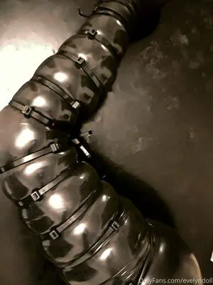 Evelyndoll OnlyFans Leaked Free Thumbnail Picture - #Ri7zZuOGy9