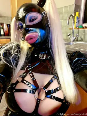 Evelyndoll OnlyFans Leaked Free Thumbnail Picture - #SGML6EOOHU
