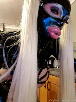 Evelyndoll OnlyFans Leaked Free Thumbnail Picture - #UXoecDRmaM