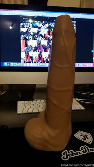 Evelyndoll OnlyFans Leaked Free Thumbnail Picture - #tVcu8E0GOs