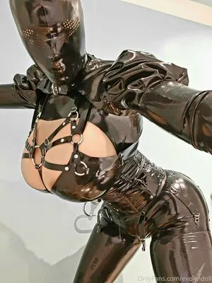 Evelyndoll OnlyFans Leaked Free Thumbnail Picture - #u32kJODE1g