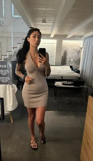 Evelyne92 OnlyFans Leaked Free Thumbnail Picture - #CCPZ6N5Ic4