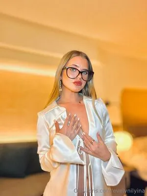 Evelynilyina OnlyFans Leaked Free Thumbnail Picture - #6DUBrg0GEM