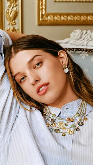 Ever Anderson OnlyFans Leaked Free Thumbnail Picture - #2AzGYmLFXl