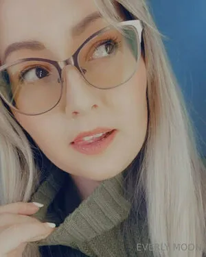 Everlymoon OnlyFans Leaked Free Thumbnail Picture - #ZQ47kVQkmd