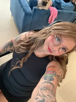Everlyxenia OnlyFans Leaked Free Thumbnail Picture - #HcjCyehb2R