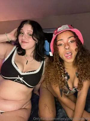 Everybodylovesakia OnlyFans Leaked Free Thumbnail Picture - #gwFF9uCNzh