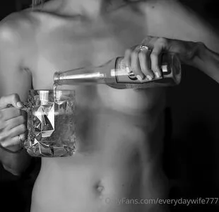 Everydaywife777 OnlyFans Leaked Free Thumbnail Picture - #ApvdiTpz7D