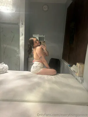 Everythingisrosie OnlyFans Leaked Free Thumbnail Picture - #3UtBbn5DVH