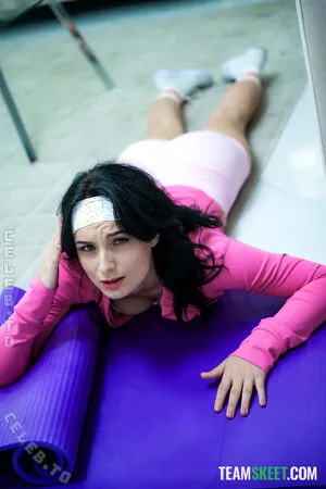 Evie Christian OnlyFans Leaked Free Thumbnail Picture - #bbmaZeVcE2