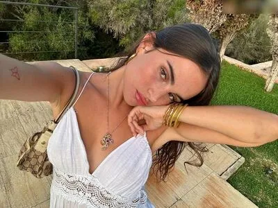 Evie Clark OnlyFans Leaked Free Thumbnail Picture - #QFNKfsH0T1