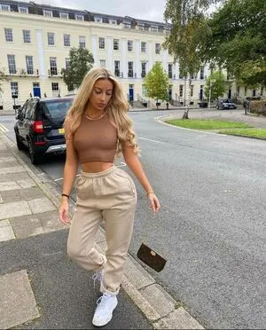 Evie Garbe OnlyFans Leaked Free Thumbnail Picture - #Fz8UGkT1h4