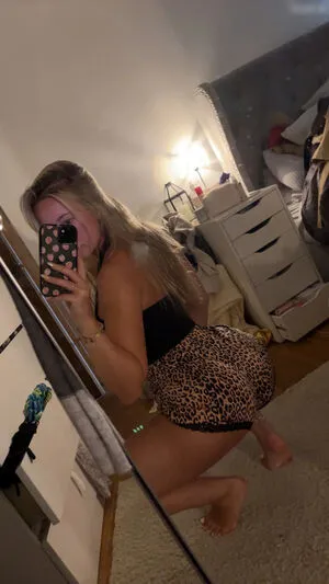 Evie Garbe OnlyFans Leaked Free Thumbnail Picture - #GIbG0O77KE