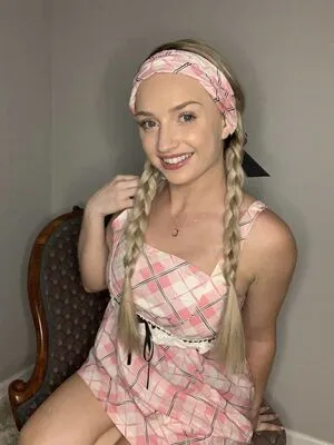 Evie Summers OnlyFans Leaked Free Thumbnail Picture - #CZ6QmmZCZt