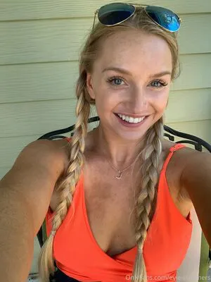 Evie Summers OnlyFans Leaked Free Thumbnail Picture - #D2uybEKM8N