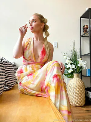 Evie Summers OnlyFans Leaked Free Thumbnail Picture - #h5sgRZOa91