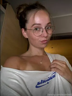 Eviebell OnlyFans Leaked Free Thumbnail Picture - #t1xeO657TS