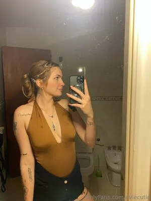 Eviecutie OnlyFans Leaked Free Thumbnail Picture - #OXcG15s3Rn
