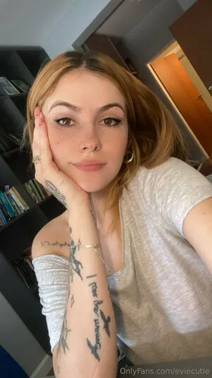 Eviecutie OnlyFans Leaked Free Thumbnail Picture - #RbVneEWlqA