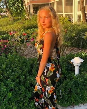 Evieerikson OnlyFans Leaked Free Thumbnail Picture - #E740he8m7y