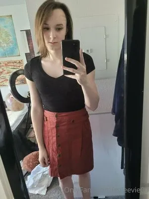 Evieevie00 OnlyFans Leaked Free Thumbnail Picture - #5WU4pyKjgL