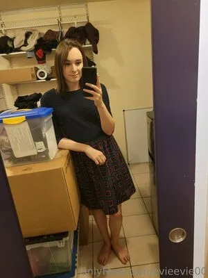 Evieevie00 OnlyFans Leaked Free Thumbnail Picture - #GoCtizIHYX