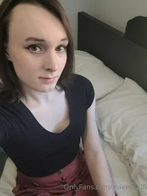 Evieevie00 OnlyFans Leaked Free Thumbnail Picture - #JIfAaBTg4h