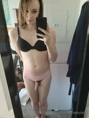 Evieevie00 OnlyFans Leaked Free Thumbnail Picture - #cPaa4xGdlP