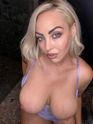 Evieleana OnlyFans Leaked Free Thumbnail Picture - #2q0Fi7fUK9
