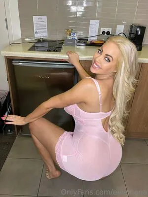 Evieleana OnlyFans Leaked Free Thumbnail Picture - #82h6ahf9dK