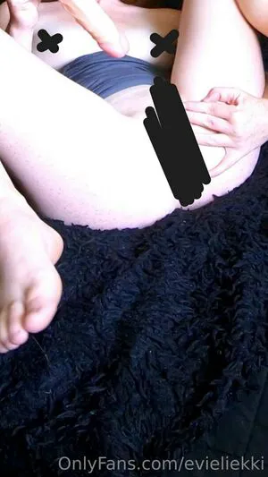 Evieliekki OnlyFans Leaked Free Thumbnail Picture - #w4PxneGFGh