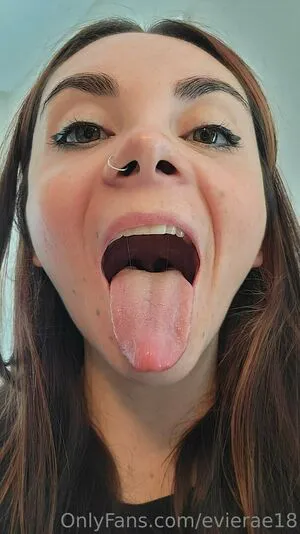 Evierae18 OnlyFans Leaked Free Thumbnail Picture - #UI4uf2ifLn