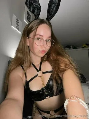 Eviesplayground OnlyFans Leaked Free Thumbnail Picture - #w9tdyYsfFw