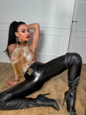 Evil Woman OnlyFans Leaked Free Thumbnail Picture - #3wEZEk5kqX