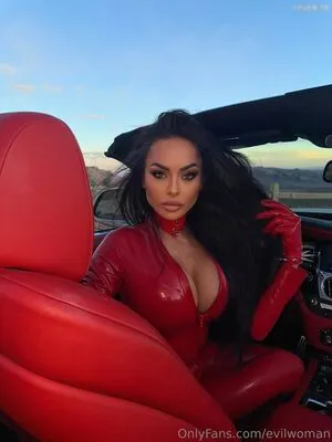 Evil Woman OnlyFans Leaked Free Thumbnail Picture - #6n6dbY6ejX